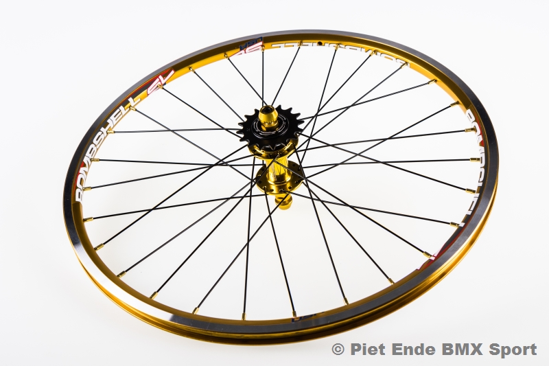 Fietstaxi Glad doolhof Wielen | Piet Ende BMX Sport webshop Nederland fietsen en onderdelen